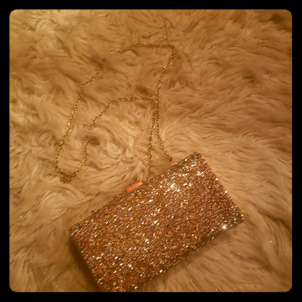 Gold clutch